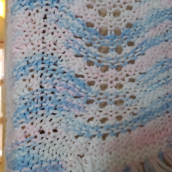 New Unused Vintage Crocheted Baby Afghan/Blanket, Pink,Blue,White, 50x45, Gorg! - Picture 9 of 13